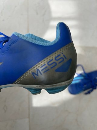 Botas de fútbol adidas Messi