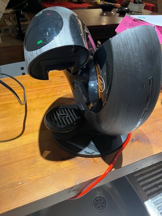 Cafetera Nescafé Dolce Gusto Negra