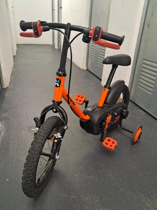 Bicicleta infantil naranja