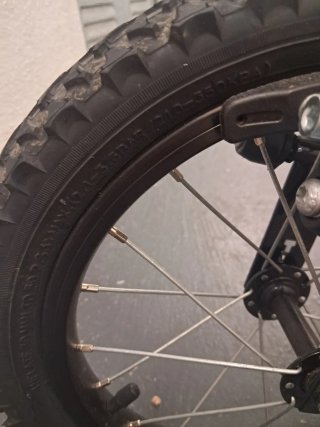 Bicicleta infantil naranja