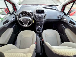 Ford Tourneo Courier 2015
