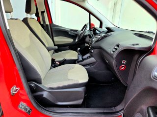 Ford Tourneo Courier 2015