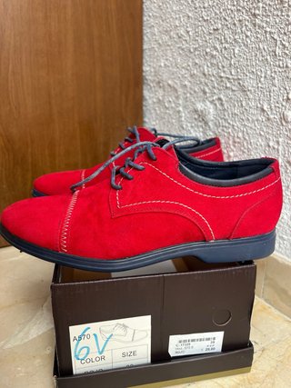 Zapatos de vestir rojos