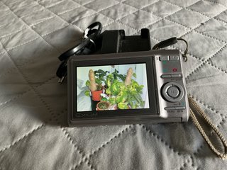 Cámara Casio Exilim EX-Z75 Plata