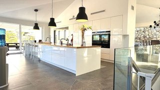 Chalet en alquiler en Hacienda Las Chapas en Marbella