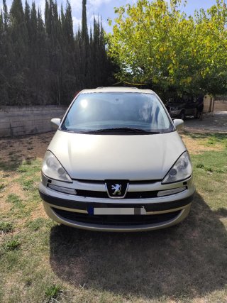 Peugeot 807 2004