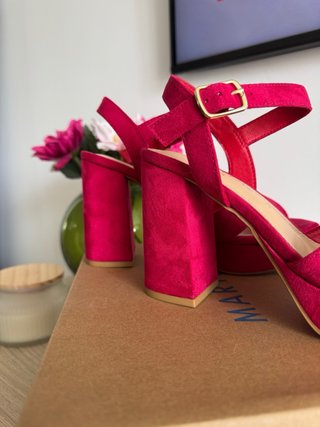 Sandalias plataforma Marypaz fucsia