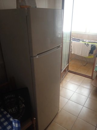 Nevera Blanca de Dos Puertas