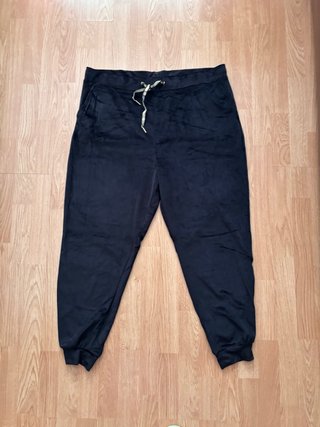 T-XL. Pantalón de chándal negro