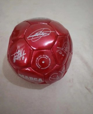 Balón MARCA Leyendas 2012