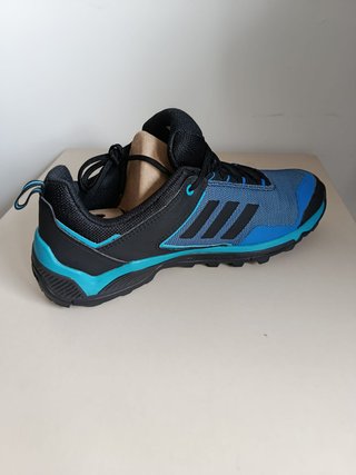 Zapatillas Adidas Terrex Eastrail Azul y Negro