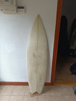 Tabla de surf twin fin 5,10 34 litros,