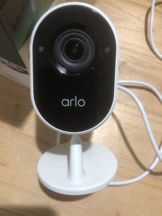 Cámara de Seguridad Arlo Essential Indoor