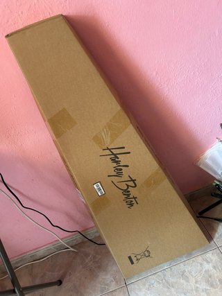 Caja vacía Harley Benton para guitarra eléctrica