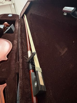 Violín 1/4 nuevo con estuche y arco