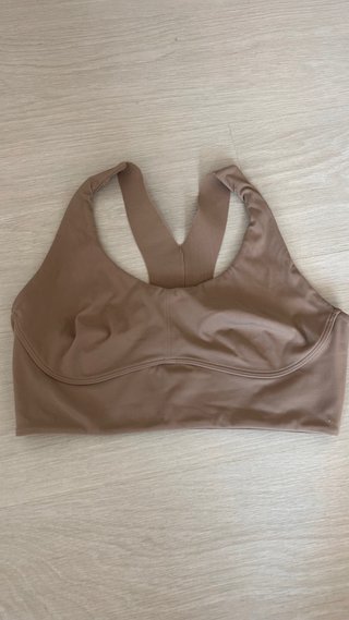 Top sportivo Oysho marrone