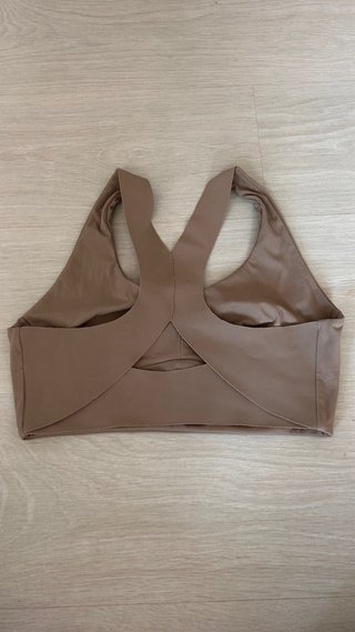 Top sportivo Oysho marrone