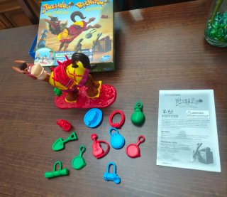 Juego de mesa Tozudo de Hasbro