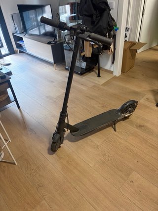 Patinete Eléctrico Mercedes AMG Petronas