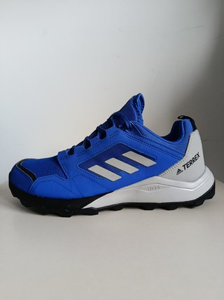 Adidas Terrex Agravic azul eléctrico, gris y negro