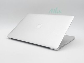 MacBook Pro 15" Intel Core i7 2.2GHz 4 núcleos - SSD 256Gb - 16GB RAM