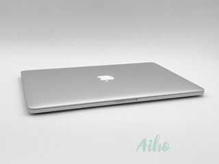MacBook Pro 15" Intel Core i7 2.2GHz 4 núcleos - SSD 256Gb - 16GB RAM