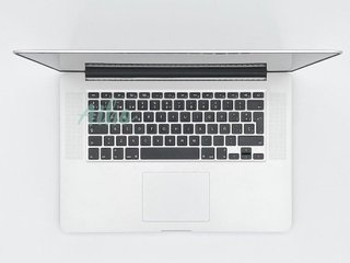 MacBook Pro 15" Intel Core i7 2.2GHz 4 núcleos - SSD 256Gb - 16GB RAM