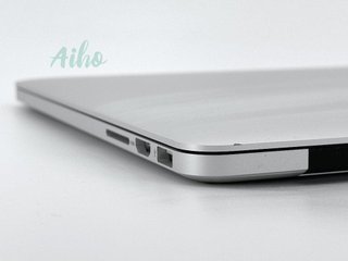 MacBook Pro 15" Intel Core i7 2.2GHz 4 núcleos - SSD 256Gb - 16GB RAM