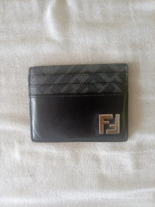 Tarjetero Fendi Negro