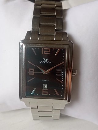 Reloj Viceroy Tank Negro y Plateado