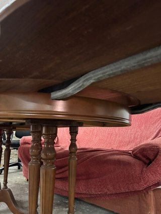 Mesa de Madera Clásica
