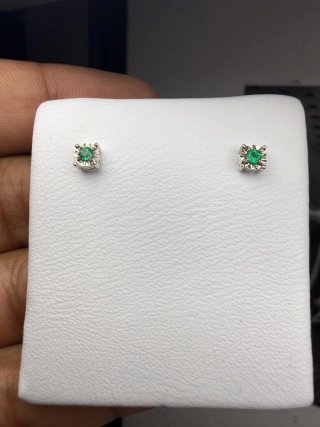 Pendientes de Oro con Esmeralda