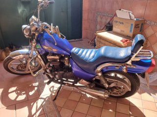 Moto Kawasaki Vulcan 500