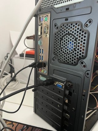 Ordenador Sobremesa Intel i3, 8GB RAM, 1.5TB HD