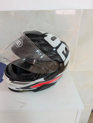 Casco Shark GT Air 2 Insignia