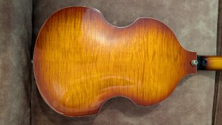 Bajo Epiphone Viola Bass