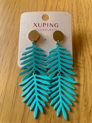 Pendientes azules