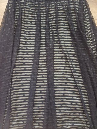 Falda midi Esprit negra con lunares