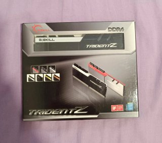 G.Skill Trident Z RAM 16GB DDR4 3200 CL15 Nueva