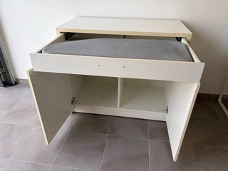 Mueble Multifunción y Tabla de Planchar Extraible