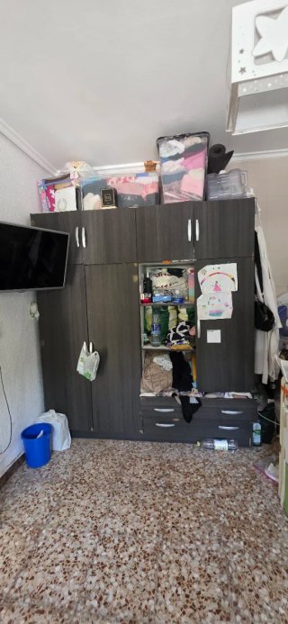 Dono Armario (sin una puerta) y cama nido
