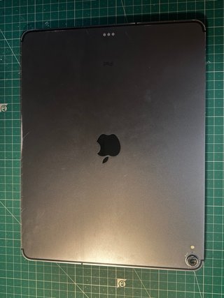 iPad pro 12.9 512 GB y SIM con teclado y pencil