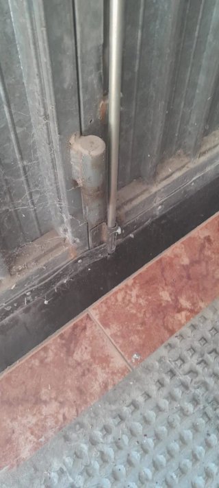 Puerta de garaje 4 hojas