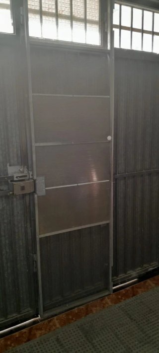 Puerta de garaje 4 hojas