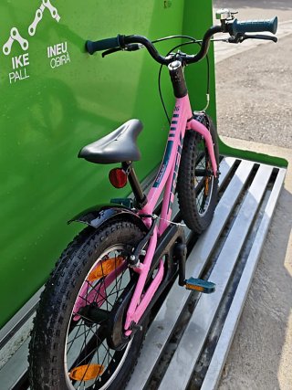 Bicicleta infantil Trek rosa
