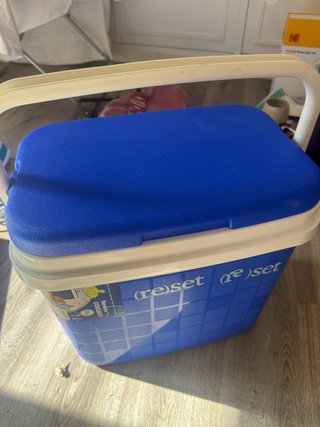 Nevera Portátil 25L. 40cmx40cmx20cm
