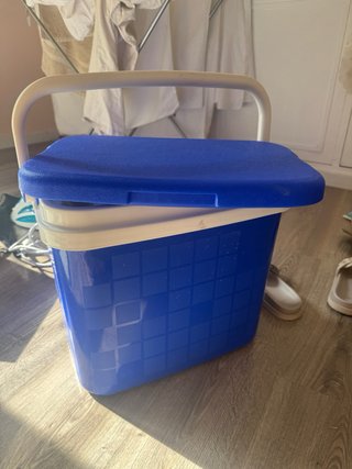 Nevera Portátil 25L. 40cmx40cmx20cm