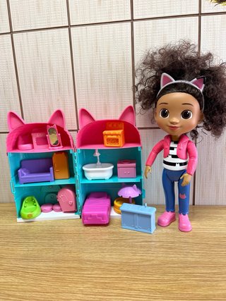 Casa de Muñecas y Muñeca Gabby's Dollhouse