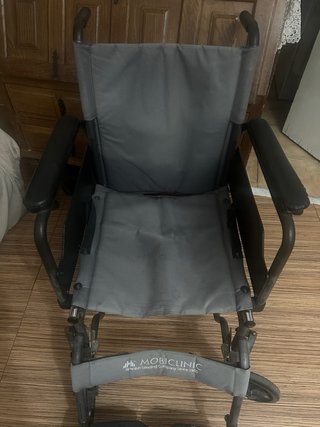 Silla de ruedas mobiclinic