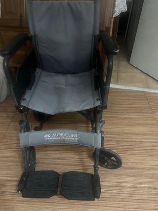 Silla de ruedas mobiclinic